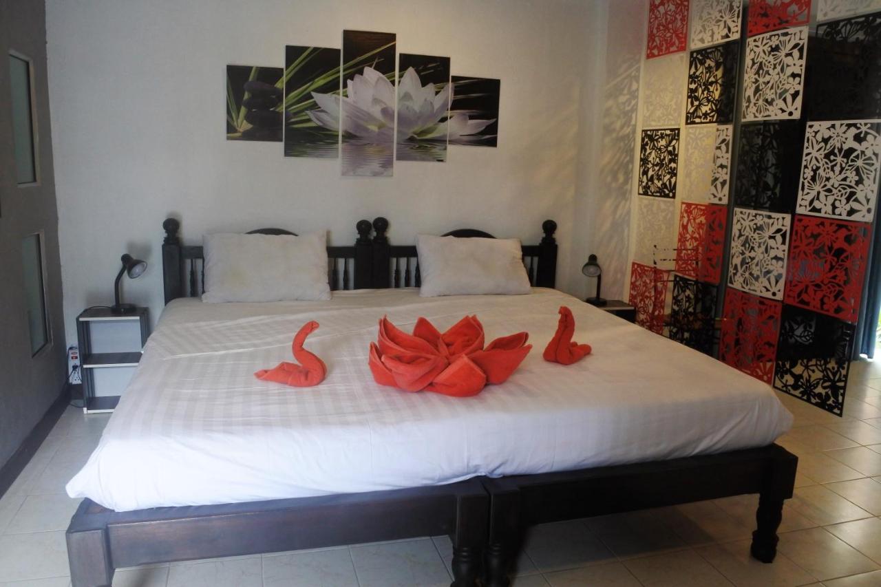 Hi Karon Beach Family Room Екстериор снимка